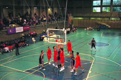 El Cimaga confía ganar al CREF ‘Hola’  (Foto: www.btorrelodones.com)