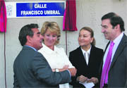 Una calle recuerda a Francisco Umbral en Majadahonda