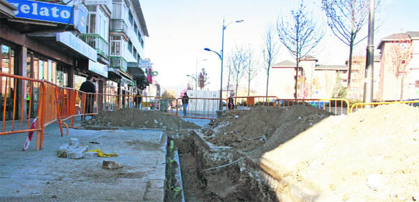 La calle Batalla de Bailén de Collado Villalba continúa ofreciendo imágenes para todos los gustos.