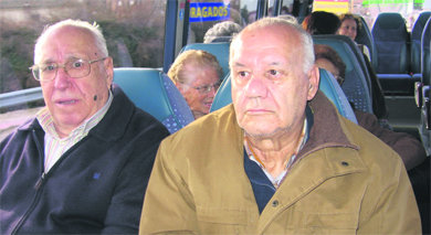 Visita a Madrid de los mayores de la residencia Los Llanos