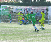 Imagen del gol del Pozuelo que supuso la derrota del CUC Villalba el pasado 6 de diciembre   (Foto: R.M.PEÑA )