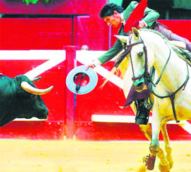 El rejoneador Diego Ventura estuvo a gran altura  (Foto: ARCHIVO)