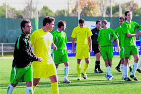 Espino, en primer plano, y Rodri estarán en el once  (Foto:  R. M. PEÑA)