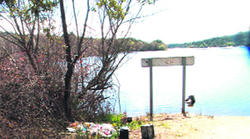 La basura, la otra gran amenaza de los embalses