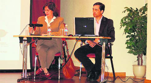 Dos de los ponentes en la jornada sobre malos tratos  (Foto: CEDIDA)