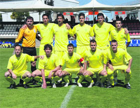 De pie; Toni, Rodri, César, Oliva, Iván Pérez y Quique; abajo, Juanín, Espino, Calvo, Joan y Raúl   (Foto: RICARDO MIGUEL PEÑA)