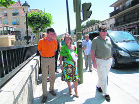 El centro de Collado Mediano luce un nuevo aspecto  (Foto: R. M. P.)