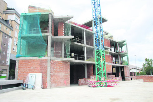 Las obras del edificio de la Policía siguen paralizadas  (Foto: ARCHIVO)