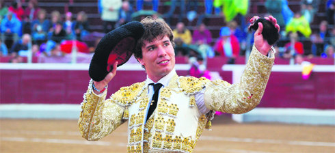 Juan A. Siro cortó una oreja  (Foto: Álvaro Blanco)