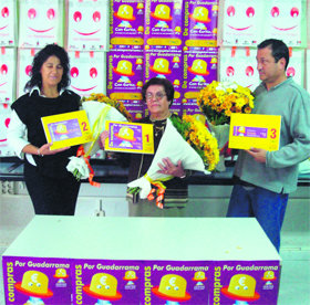 Los afortunados recibieron sus premios en la sede  (Foto: CEDIDA)