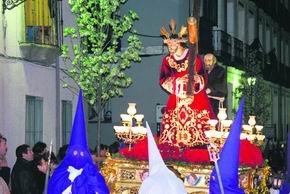 Imagen de Nuestro Padre Jesús Nazareno, en la procesión del Santo Entierro celebrada el pasado año / E. P.