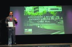 El alcalde se reúne con los comerciantes de la calle Real