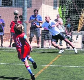 Pepe Reina, en el campus de fútbol de Torrelodones