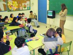 Una de las aulas del colegio Carlos Ruiz / ARCHIVO