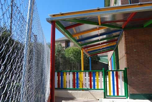 Obras de cerramiento en el colegio Los Ángeles