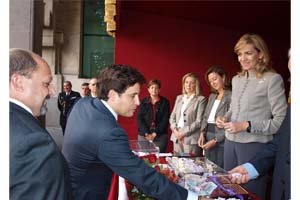 El alcalde agradece a la infanta Cristina su apoyo a la Cruz Roja de Galapagar