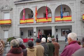 Alpedrete celebra el Día de la Constitución con un acto de homenaje a la bandera