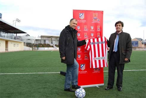 Las escuelas de la Fundación Atlético de Madrid llegan a la localidad bajo la dirección de Pantic