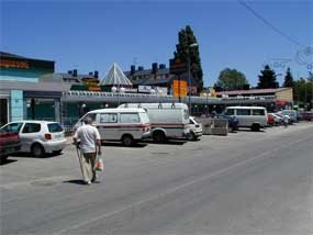 El tráfico en dirección a Galapagar pasa actualmente por la calle Jesusa Lara, en la Colonia de Torrelodones