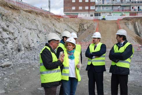 La regidora realizó una visita acompañada por los técnicos de la empresa adjudicataria