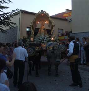 El convento de las Carmelitas de San Lorenzo celebra su centenario con la visita de la imagen de la Virgen de Gracia 