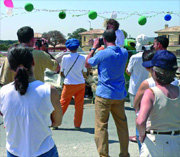 Los vecinos “inauguran” el vertedero por todo lo alto  (Foto: CEDIDA)