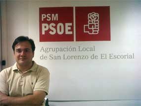 El portavoz del PSOE acusa al alcalde de “entorpecer el trabajo de la oposición”