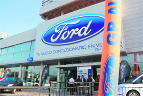 FORD GP AUNOSA 6.000 metros cuadrados de modernas instalaciones en Collado Villalba