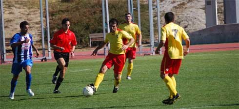 El CUC Villalba cierra su plantilla con Raúl y Plaza