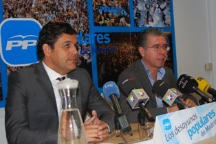 Agustín Juárez y Francisco Granados, en la sede del PP de Madrid (Foto: E. P.)