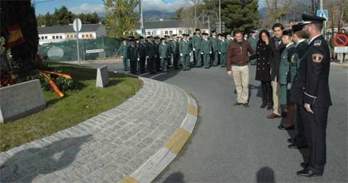 Homenaje al guardia civil Antonio Molina en el noveno aniversario de su asesinato a manos de ETA