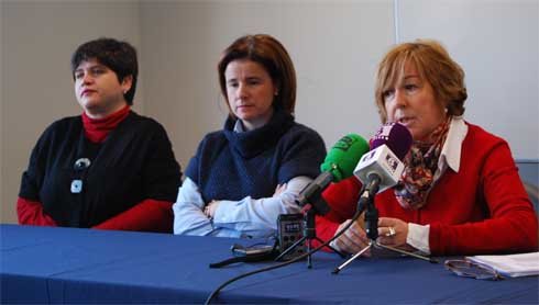 La alcaldesa anuncia que prorrogará los presupuestos y congelará tasas e impuestos