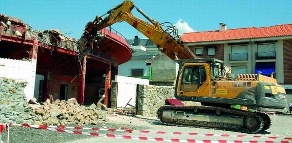 Adiós a la vieja plaza de toros de Guadarrama