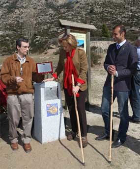 La Comunidad homenajea en El Boalo a la Asociación de Amigos del Camino de Santiago