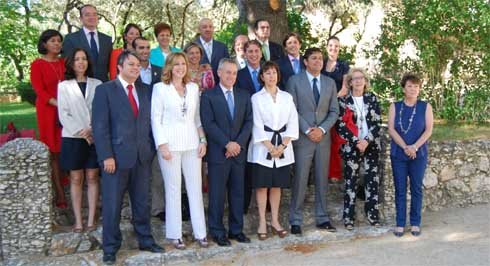 20 municipios renuevan el acuerdo de becas con la Universidad Nebrija