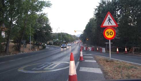 Comienzan las obras para crear un carril central de giro como solución provisional en la M-600