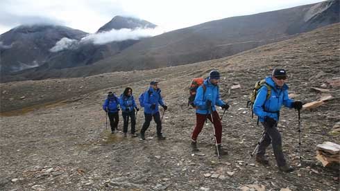 Carlos Soria alcanza el campo base del Dhaulagiri 