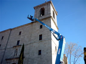 Comienzan las obras de iluminación exterior de la iglesia de Valdemorillo