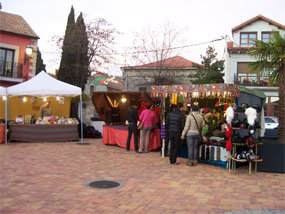 Este fin de semana se celebra  el Mercadillo de Navidad en el centro urbano de Valdemorillo