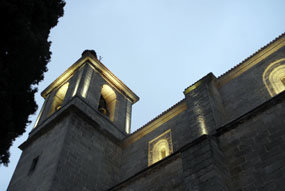 La iglesia de la Asunción estrena iluminación exterior