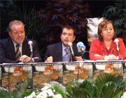 Miguel Rodríguez, Antonio Muñoz y Paloma de la Viña (Foto: E. P.)