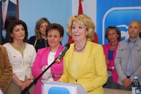 Aguirre, en la inauguración de la nueva sede del PP en Alpedrete (Foto: E. P.)