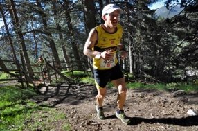 El ganador de la prueba, Alfredo Gil, seguido por Cristofer Clemente (Foto: Sergio Prieto - MAM)