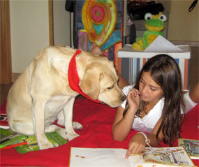 El perro se convierte en el mejor aliado para  fomentar la lectura entre niños y jóvenes 