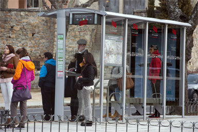 La Comunidad mejora la información en tiempo real de 17 líneas de autobús de San Lorenzo