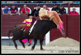 Fandiño, Del Álamo y el novillero Román, primeros triunfadores