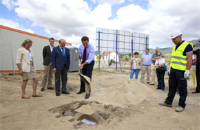 El desarrollo del Ensanche echa a andar con la primera piedra de 44 viviendas de protección