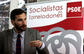 El secretario general del PSOE renuncia tras dos años en el cargo