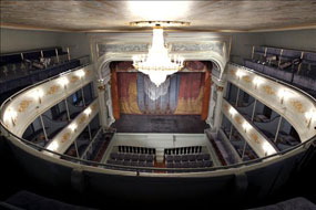 La Comunidad saca a concurso la gestión del Teatro Auditorio  y del Real Coliseo Carlos III