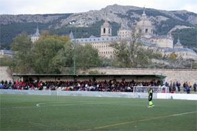 2-2 y casi mil personas en el derbi del Monasterio 